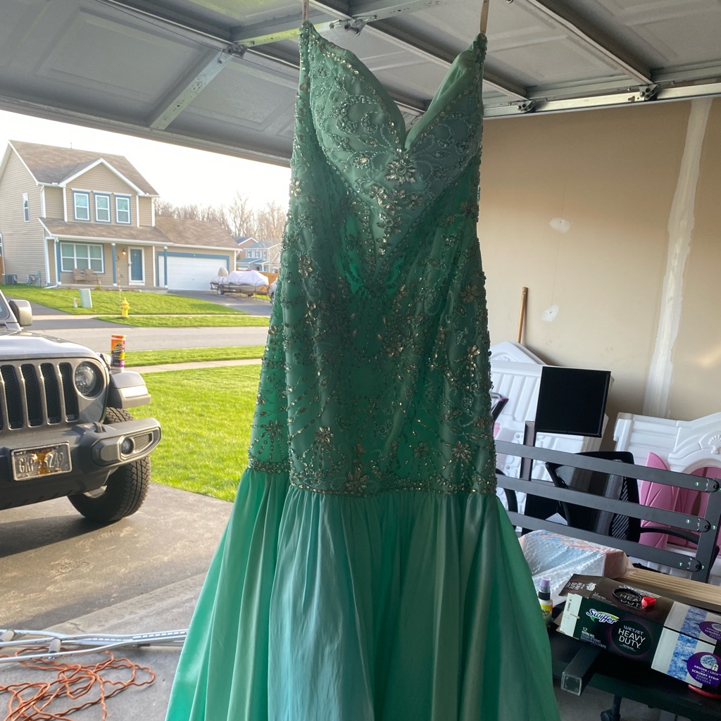 Beautiful Aqua Beaddd Mermaid Ball Or Prom Gown With Bussel